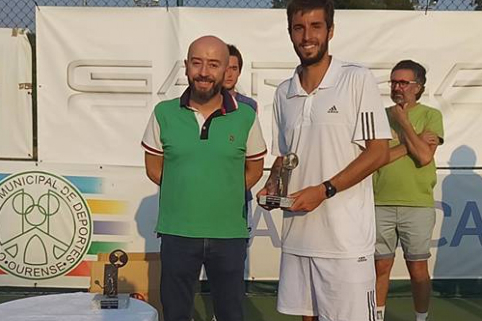 Andrés Artuñedo encadena triunfo en el Futures Ourense Andrés Artuñedo encadena triunfo en el Futures Ourense