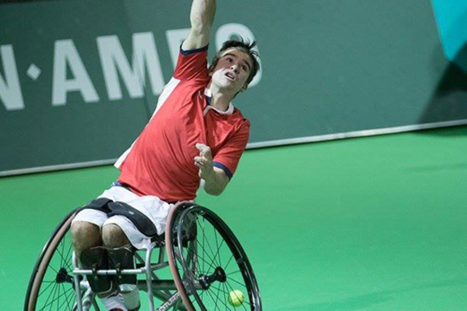 Cuartos de final de Daniel Caverzaschi y Martín de la Puente en Bolton Cuartos de final de Daniel Caverzaschi y Martín de la Puente en Bolton