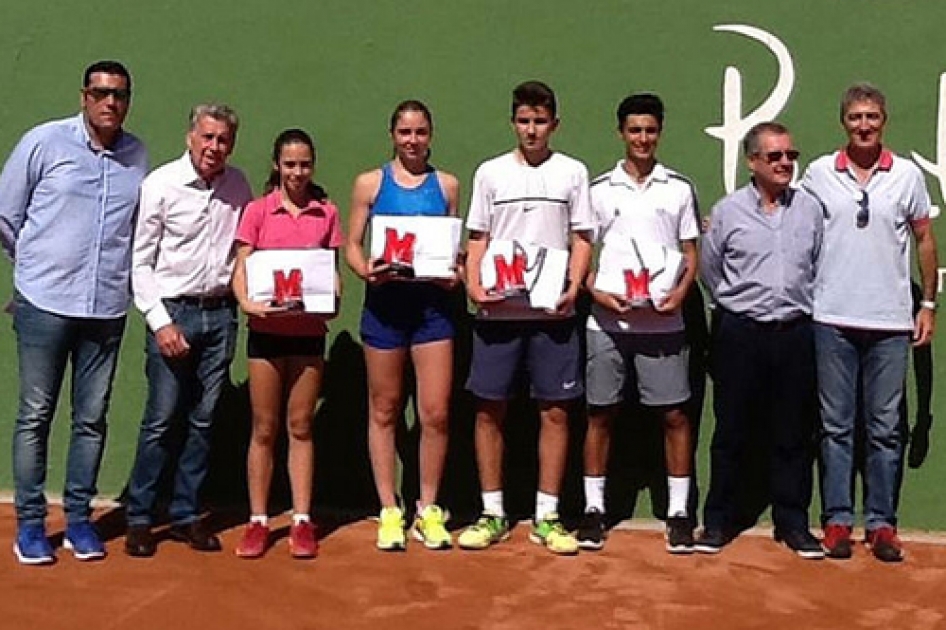 Sergio Capel e Ivana Loncar se llevan el Marca Jóvenes Promesas de Marbella Sergio Capel e Ivana Loncar se llevan el Marca Jóvenes Promesas de Marbella