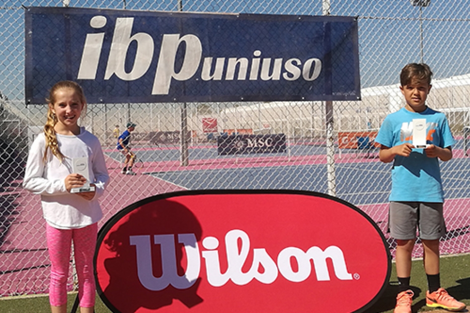 Juan Dodero y Sofía Seguí ganan la fase final del Circuito IBP Uniuso y jugarán la “Smrikva Bowl” Juan Dodero y Sofía Seguí ganan la fase final del Circuito IBP Uniuso y jugarán la “Smrikva Bowl”