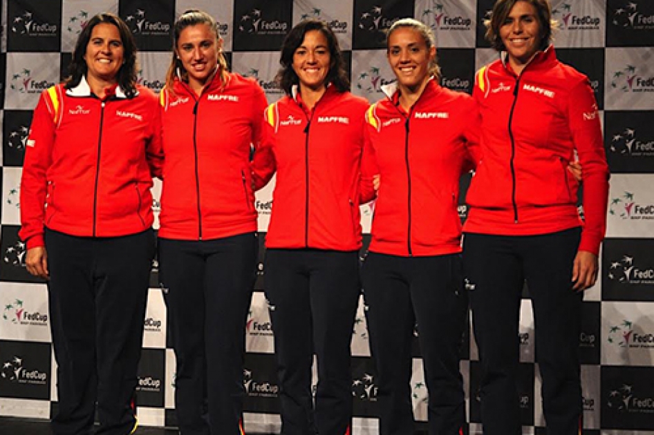 Soler abrirá la Fed Cup contra Mladenovic y Sorribes jugará con Parmentier Soler abrirá la Fed Cup contra Mladenovic y Sorribes jugará con Parmentier