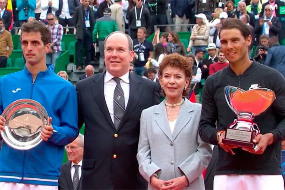 Nadal hace historia al lograr el 10º título en Montecarlo ante Ramos Nadal hace historia al lograr el 10º título en Montecarlo ante Ramos
