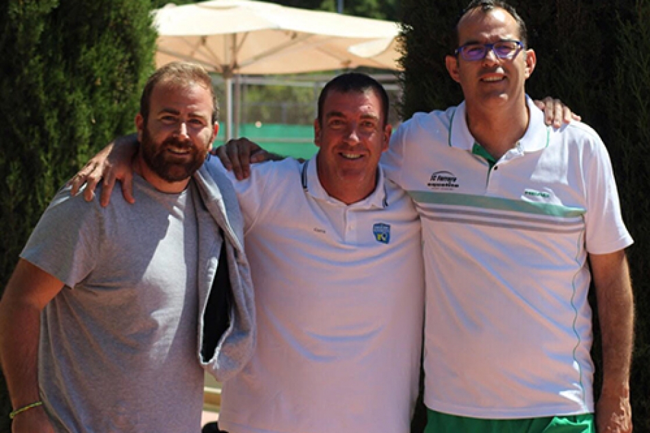 Curro Ruiz estuvo como Juez rbitro en el 6  ITF Seniors de Villena Trofeo Juan Carlos Ferrero