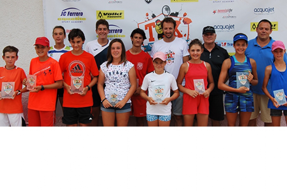 Ganadores del torneo juvenil “TTK Warriors Tour” en Valencia Ganadores del torneo juvenil “TTK Warriors Tour” en Valencia