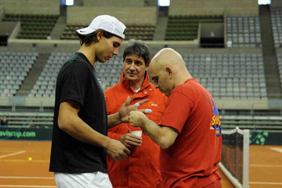 Fernando Verdasco realiza su primera sesin de entrenamientos en el Palau Sant Jordi