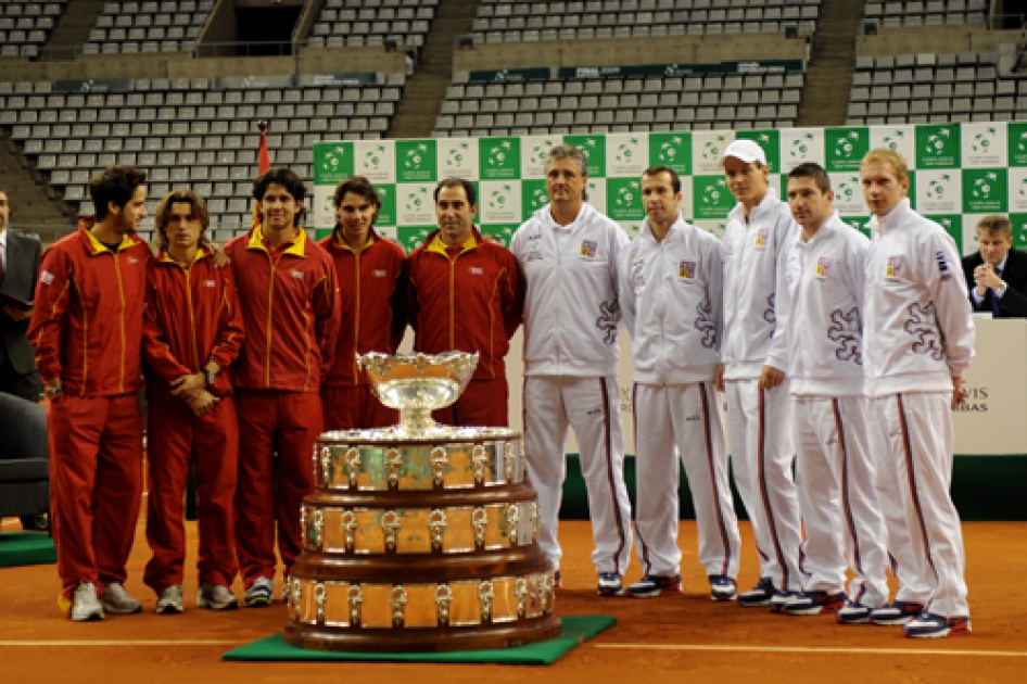 Nadal abrirá la final contra Berdych y Ferrer jugará el segundo encuentro con Stepanek Nadal abrirá la final contra Berdych y Ferrer jugará el segundo encuentro con Stepanek