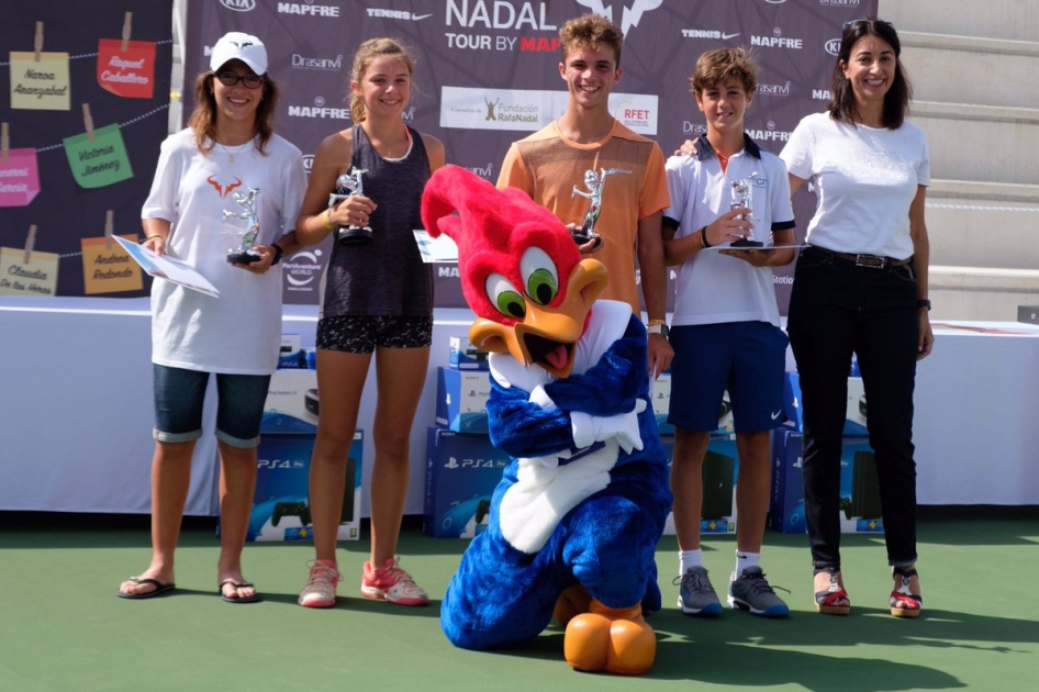 Alejandro Correa, Anne Mintegi, Markus Giersiepen y Ariana Geerlings ganan el Mster del Rafa Nadal Tour by MAPFRE