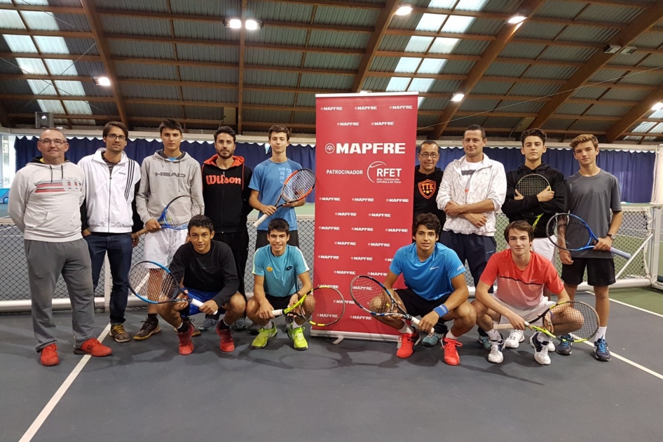 La RFET inicia las concentraciones anuales de jugadores juveniles en el CAR de Sant Cugat La RFET inicia las concentraciones anuales de jugadores juveniles en el CAR de Sant Cugat