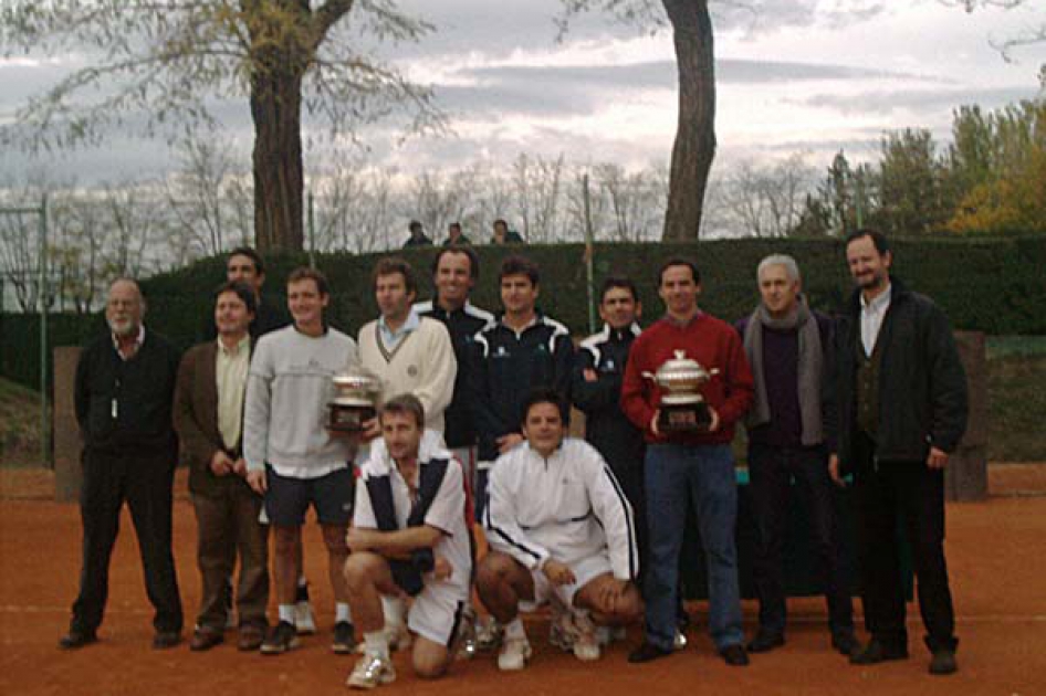 El Club de Campo Villa de Madrid gana el Campeonato de Espaa Masculino +40