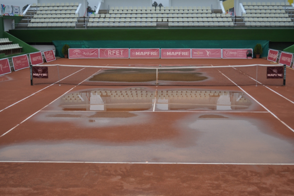 La lluvia suspende las semifinales y retrasa al domingo las finales del Campeonato de Espaa Absoluto Mapfre