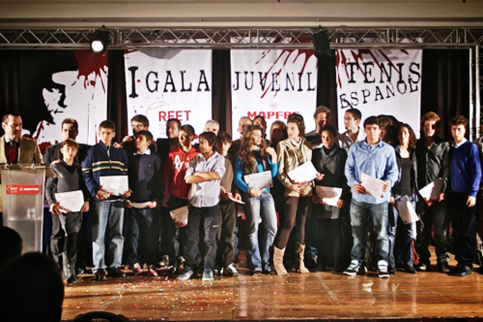 La RFET homenajea a sus campeones en la I Gala del Tenis Juvenil La RFET homenajea a sus campeones en la I Gala del Tenis Juvenil