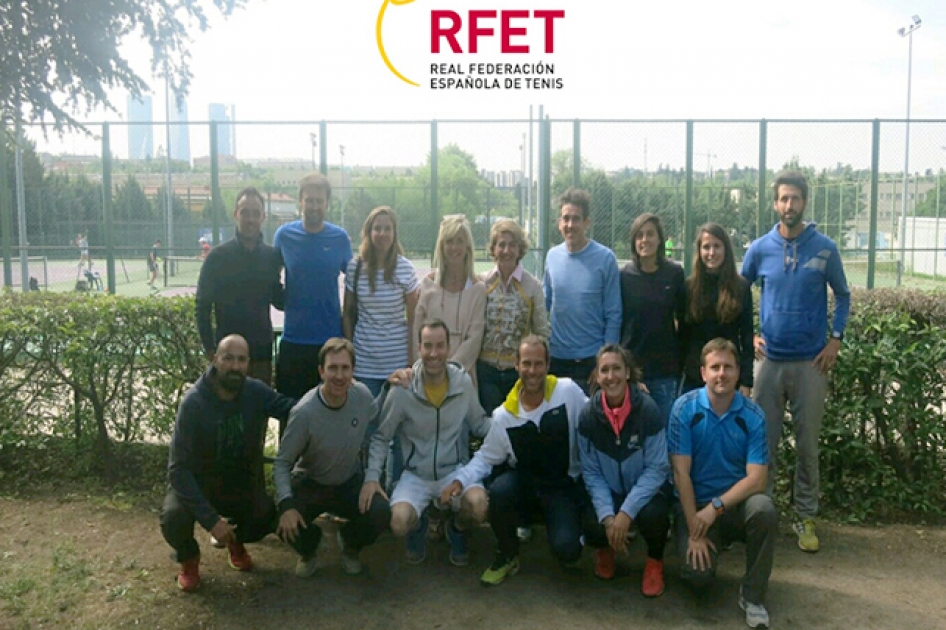 Finaliza el curso de psicología aplicada al tenis impartido por Iciar Eraña y Maite Iriarte en Madrid Finaliza el curso de psicología aplicada al tenis impartido por Iciar Eraña y Maite Iriarte en Madrid