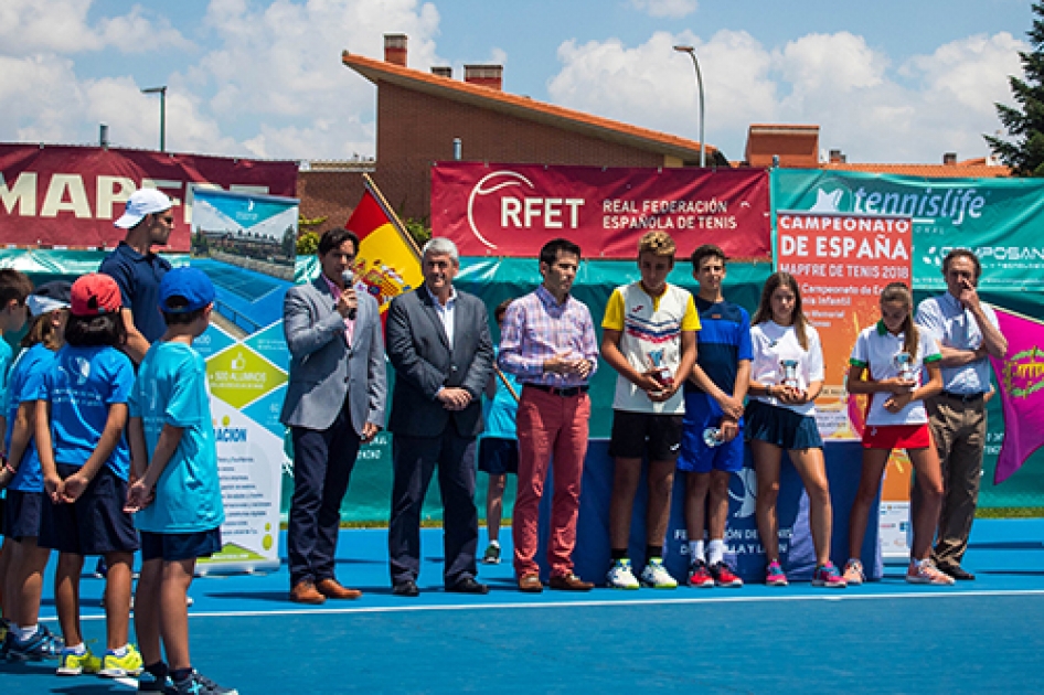 Ariana Geerlings y Daniel Mrida, Campeones de Espaa Infantiles en el Memorial Manuel Alonso en Valladolid
