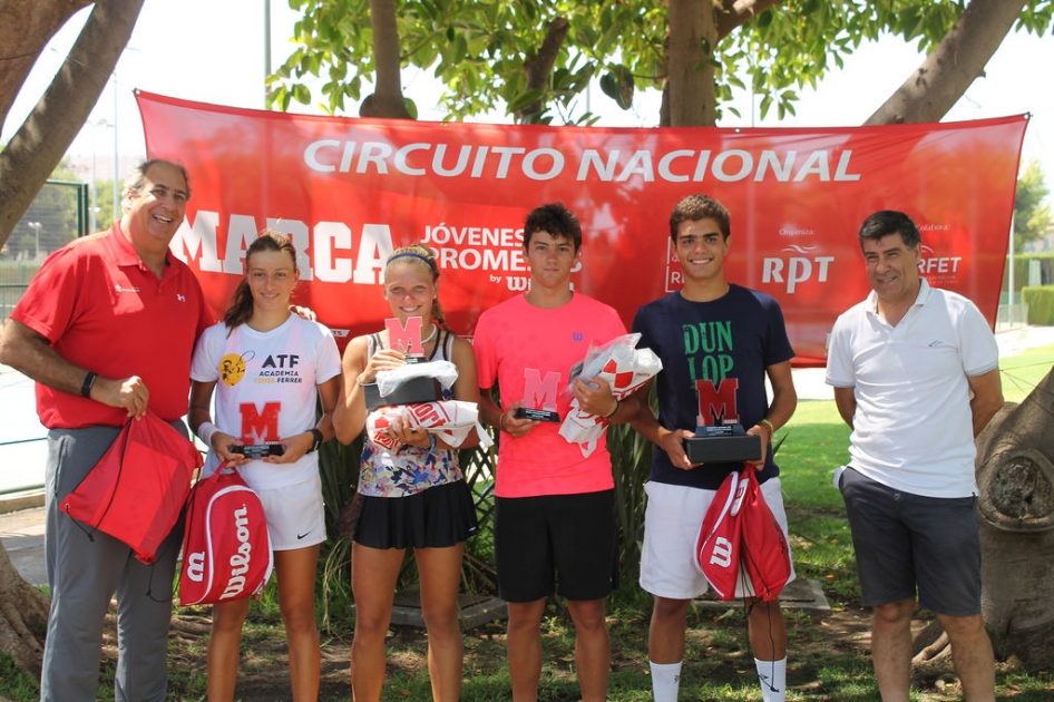 Lucía Llinares y Héctor Talens se llevan el “Marca Jóvenes Promesas” del CA Montemar Lucía Llinares y Héctor Talens se llevan el “Marca Jóvenes Promesas” del CA Montemar