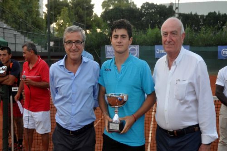 Triunfo de Jaime Caldés en el júnior de Palermo Triunfo de Jaime Caldés en el júnior de Palermo