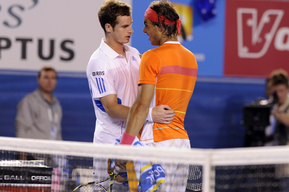 Rafael Nadal abandona ante Andy Murray por una lesin en la rodilla 