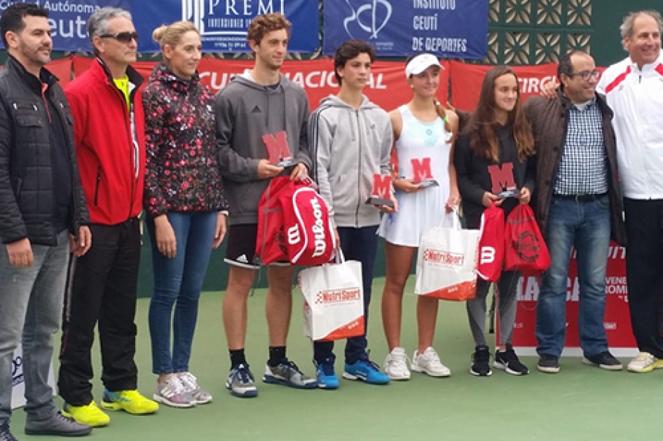 Pedro de la Riva y Carmen López Martínez triunfan en la visita del “Marca Jóvenes Promesas” a Ceuta Pedro de la Riva y Carmen López Martínez triunfan en la visita del “Marca Jóvenes Promesas” a Ceuta