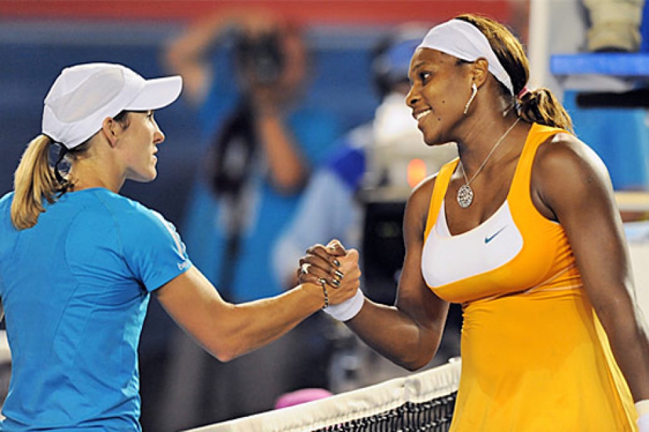 Serena Willams suma su quinto triunfo en Australia tras doblegar a Justine Henin en tres sets