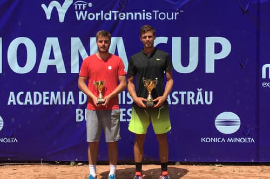 Albert Alcaraz suma su segundo título del año en Bucarest Albert Alcaraz suma su segundo título del año en Bucarest