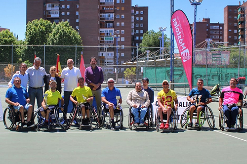 lvaro Illobre revalida el triunfo en el abierto nacional de Mstoles ante Arturo Montes
