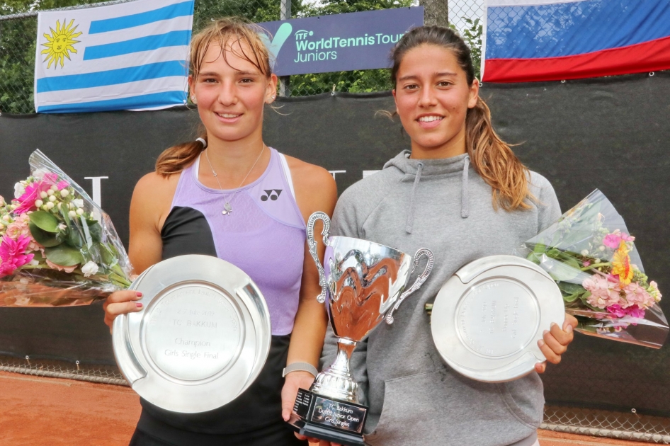 Jessica Bouzas firma su cuarta final júnior del año en Holanda Jessica Bouzas firma su cuarta final júnior del año en Holanda