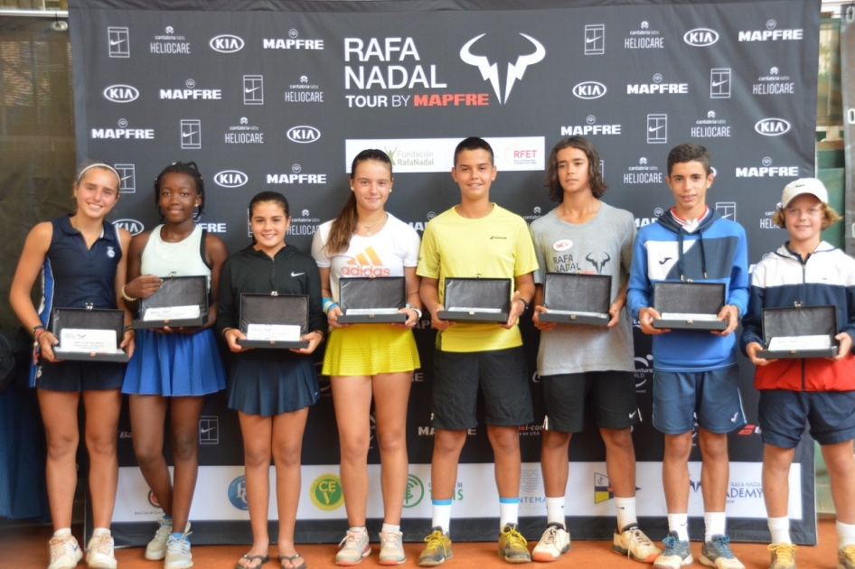 Alejo Sánchez, Sara Dols, Luka Talan y África Burillo, se llevan el último “Rafa Nadal Tour by MAPFRE” en Getxo Alejo Sánchez, Sara Dols, Luka Talan y África Burillo, se llevan el último “Rafa Nadal Tour by MAPFRE” en Getxo