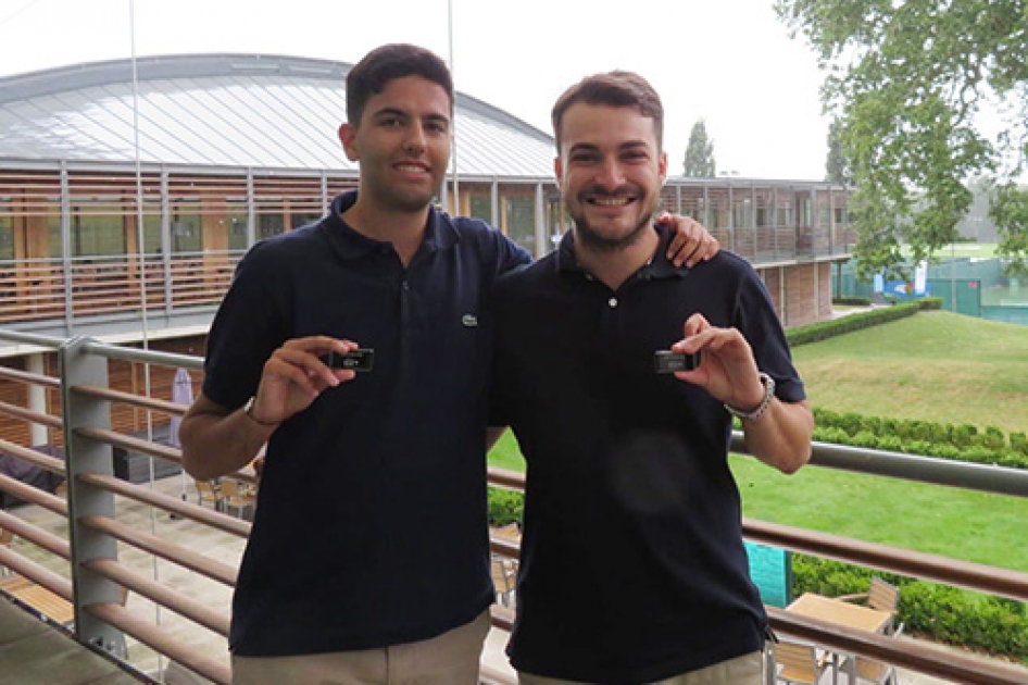 Eduardo Bueno y Raúl Reales aprueban el curso de Nivel 2 en Londres Eduardo Bueno y Raúl Reales aprueban el curso de Nivel 2 en Londres