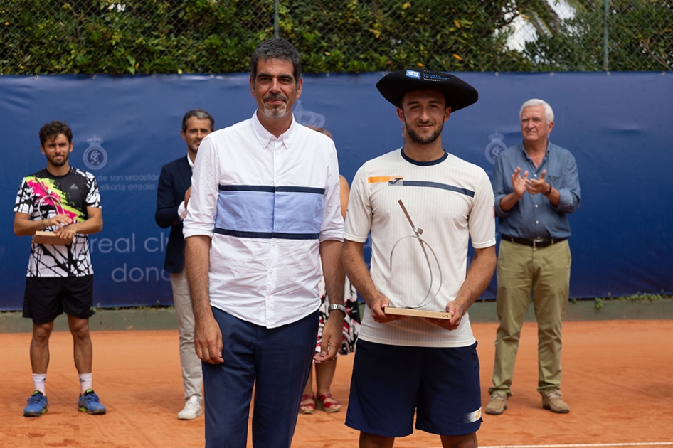 Javier Barranco revalida el triunfo en el 91º Concurso Internacional de San Sebastián Javier Barranco revalida el triunfo en el 91º Concurso Internacional de San Sebastián