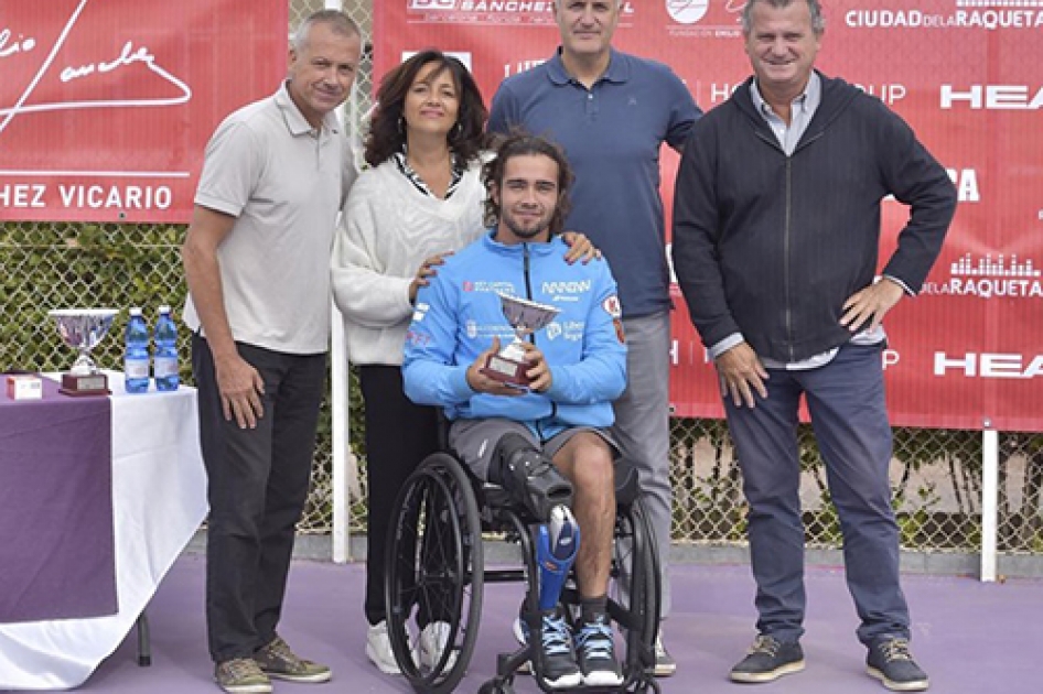 Daniel Caverzaschi cede la final del internacional de Madrid ante el japons Takuya Miki