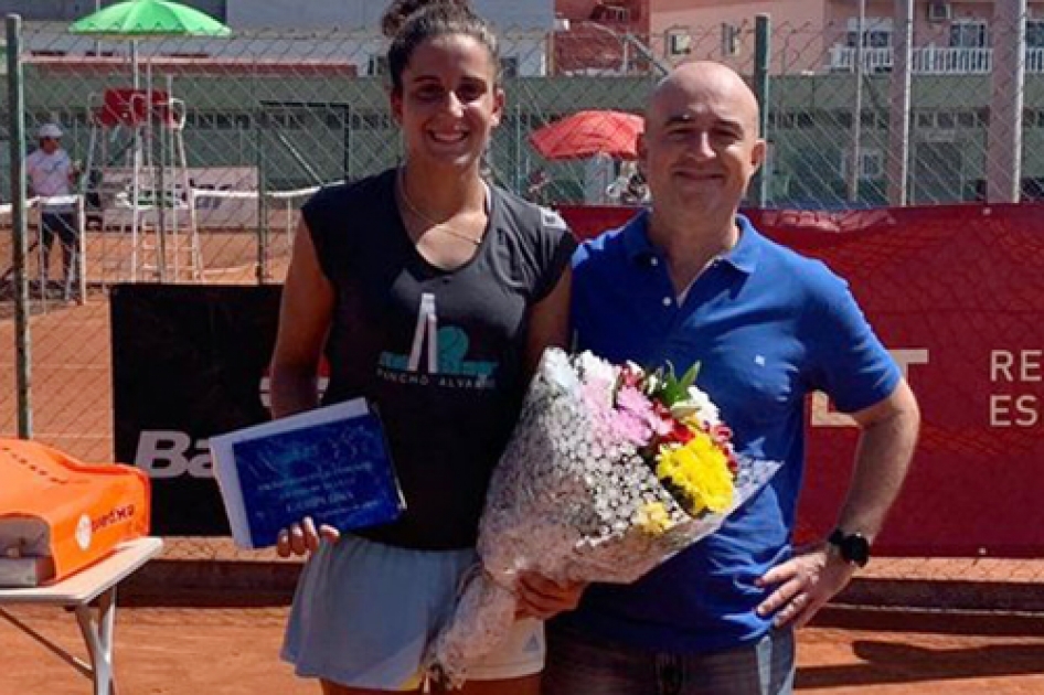 La valenciana Ángela Fita logra su segundo título profesional en Melilla La valenciana Ángela Fita logra su segundo título profesional en Melilla