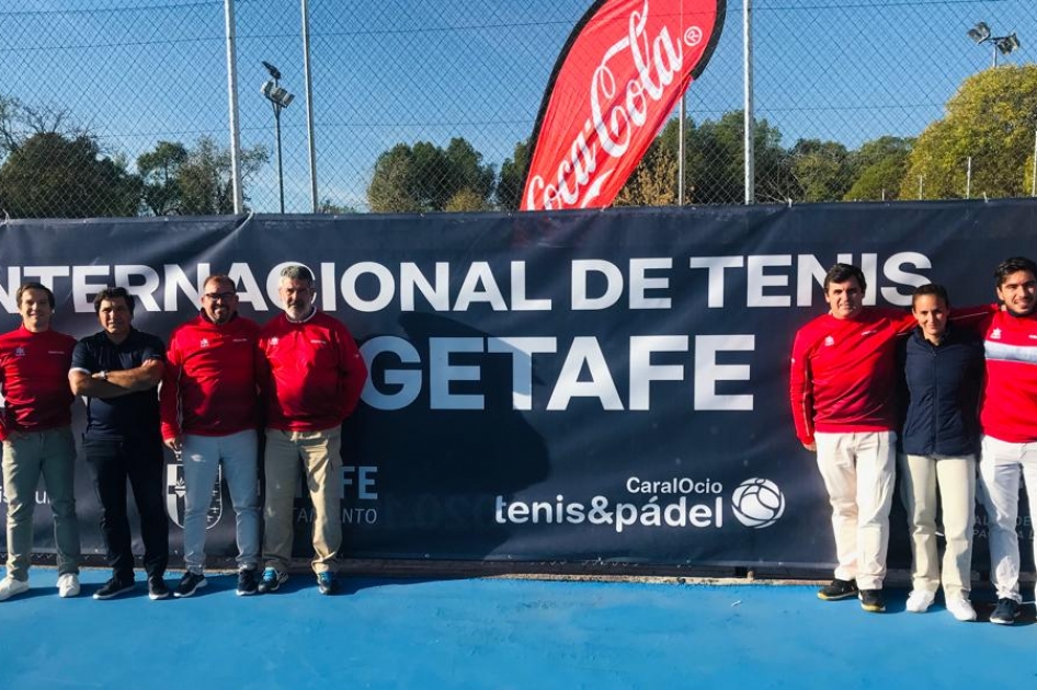 Equipo arbitral del VI Torneo Internacional Ciudad de Getafe” en Madrid Equipo arbitral del VI Torneo Internacional Ciudad de Getafe” en Madrid