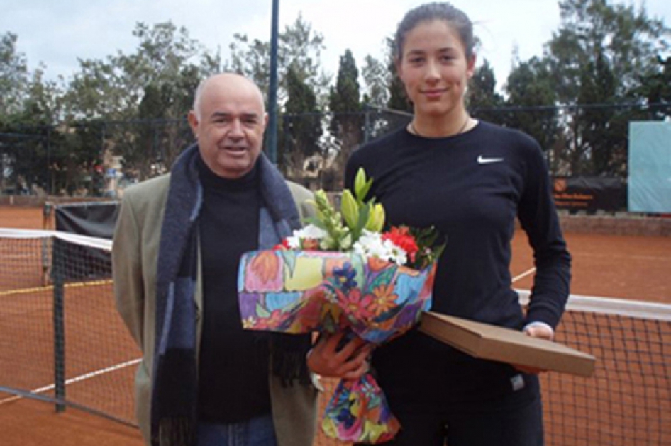 Garbiñe Muguruza confirma su buen arranque y alza su segundo título profesional en Mallorca Garbiñe Muguruza confirma su buen arranque y alza su segundo título profesional en Mallorca