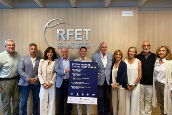 © RFET