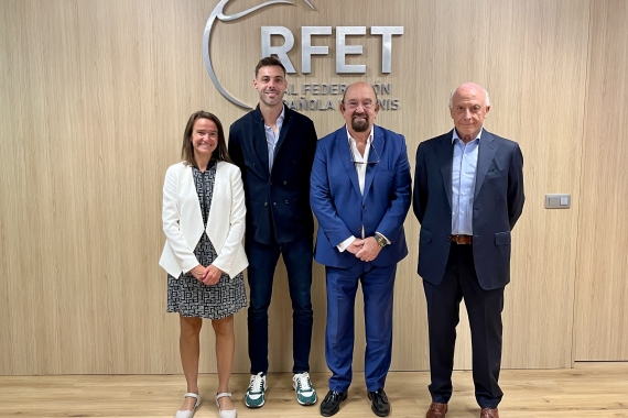 © RFET