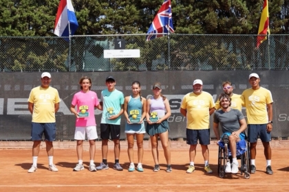 Fernando Fontn supera a Carlos Marn en la final del internacional cadete de El Prat de Llobregat