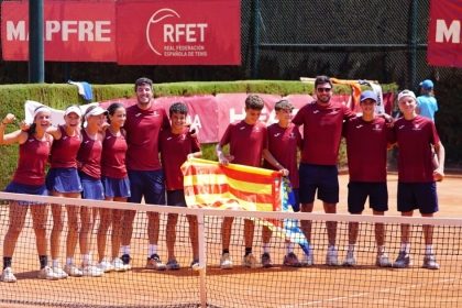 El CT Valencia firma su tercer doblete en el Campeonato de Espaa Infantil 