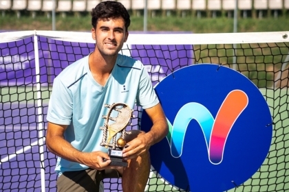 Alejandro Turriziani estrena su palmars profesional en Pontevedra
