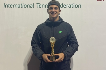 Sergi Ramis se estrena en el circuito mundial júnior ganando en Baréin