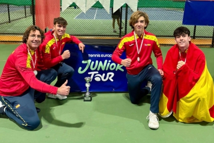 Las Selecciones Espa�olas Cadete masculina y femenina avanzan a la fase final de las Winter Cups  �