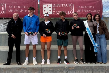 Maxi Carrascosa confirma su progresi�n imponi�ndose en el internacional j�nior de Benicarl�