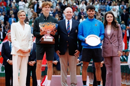 Carlos Alcaraz cede el trono de Montecarlo y el N� 1 mundial a Jannik Sinner