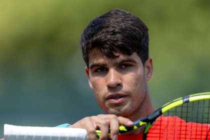 Alcaraz confirma que tambi�n se perder� la gira de hierba y Wimbledon