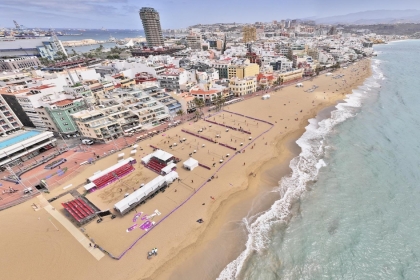 El Sand Series de Grand Canaria iza el telón con los mejores jugadores del mundo de tenis playa