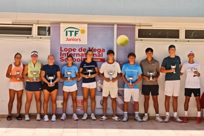 Joan Rosell� y Carmen M� Mu�oz logran su primer triunfo Sub'18 en Benidorm