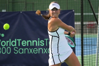 Victorias del esloveno Svit Suljic y la alemana Mariella Thamm en el j�nior J300 de Sanxenxo