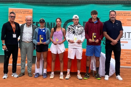 Dar�o Ruiz gana su tercer t�tulo j�nior del a�o en Majadajonda ante Alejandro Hern�ndez