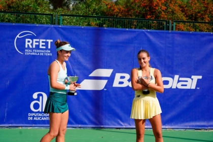 Neus Torner se lleva el duelo ante Charo Esquiva en la final de Villena